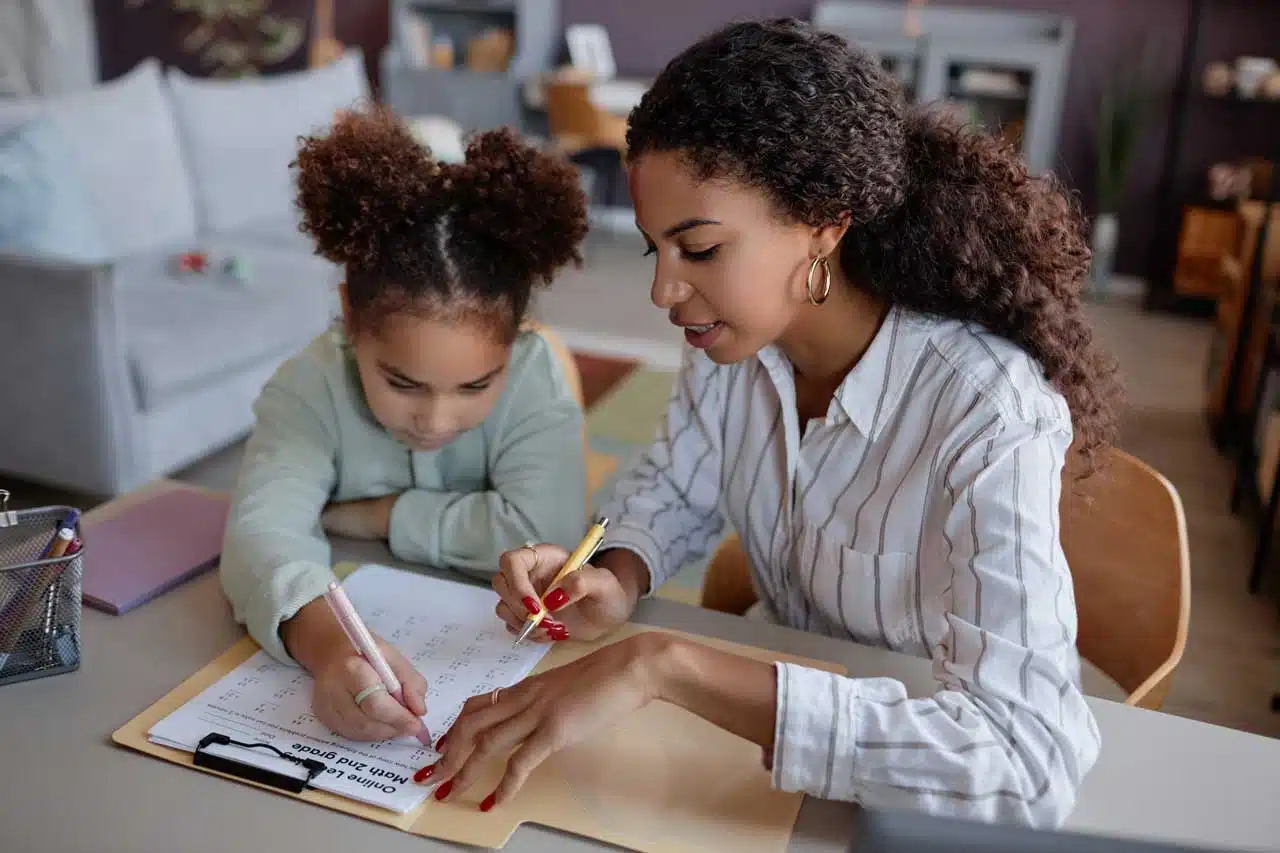 ¿Cómo elegir un profesor particular para tu hijo? 7 claves que no debes pasar por alto