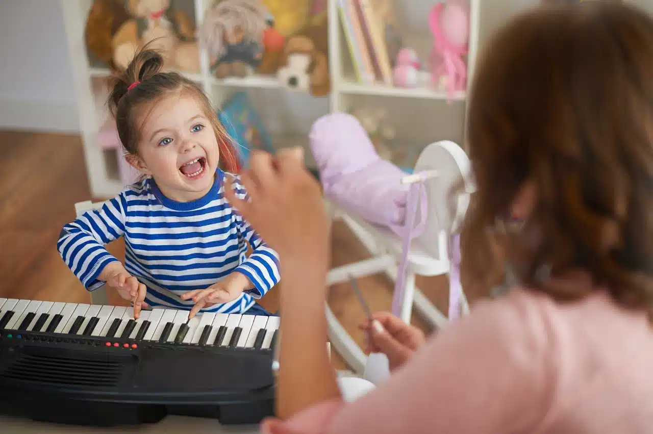 Los 7 mejores karaokes infantiles para los niños - Etapa Infantil