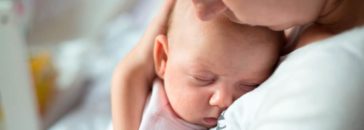Bebés alta demanda dormir siestas